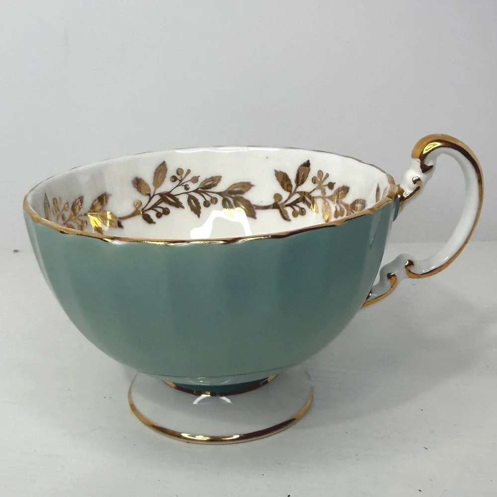 Aynsley Fine English Bone China Teacup Green Gold Leaf Fruit Scene Numbered